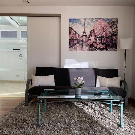 Fewo Luxus Wohnung Im Eigenen Ferienhaus, 120 Qm, Naehe Regensburg Mit Balkon, Terrasse & Garten, Gute Zuganbindung Laber Extérieur photo