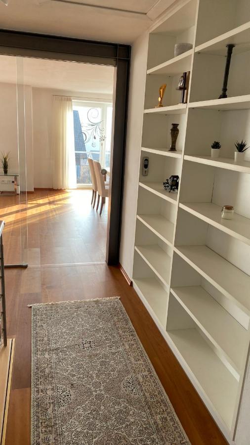 Fewo Luxus Wohnung Im Eigenen Ferienhaus, 120 Qm, Naehe Regensburg Mit Balkon, Terrasse & Garten, Gute Zuganbindung Laber Extérieur photo