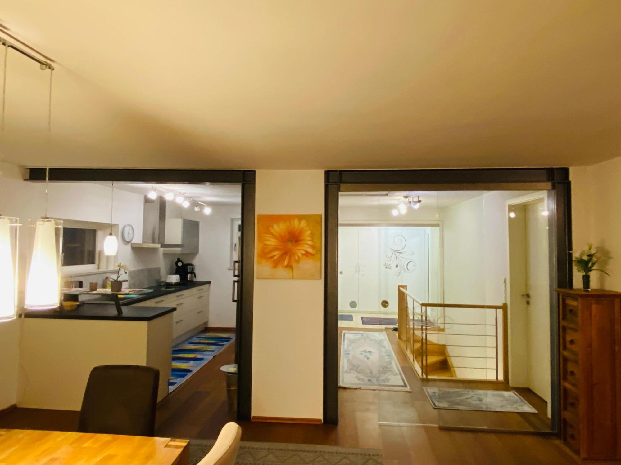 Fewo Luxus Wohnung Im Eigenen Ferienhaus, 120 Qm, Naehe Regensburg Mit Balkon, Terrasse & Garten, Gute Zuganbindung Laber Extérieur photo
